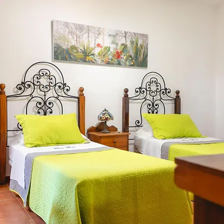 Casa Bora Nyaraló Casas de Abajo